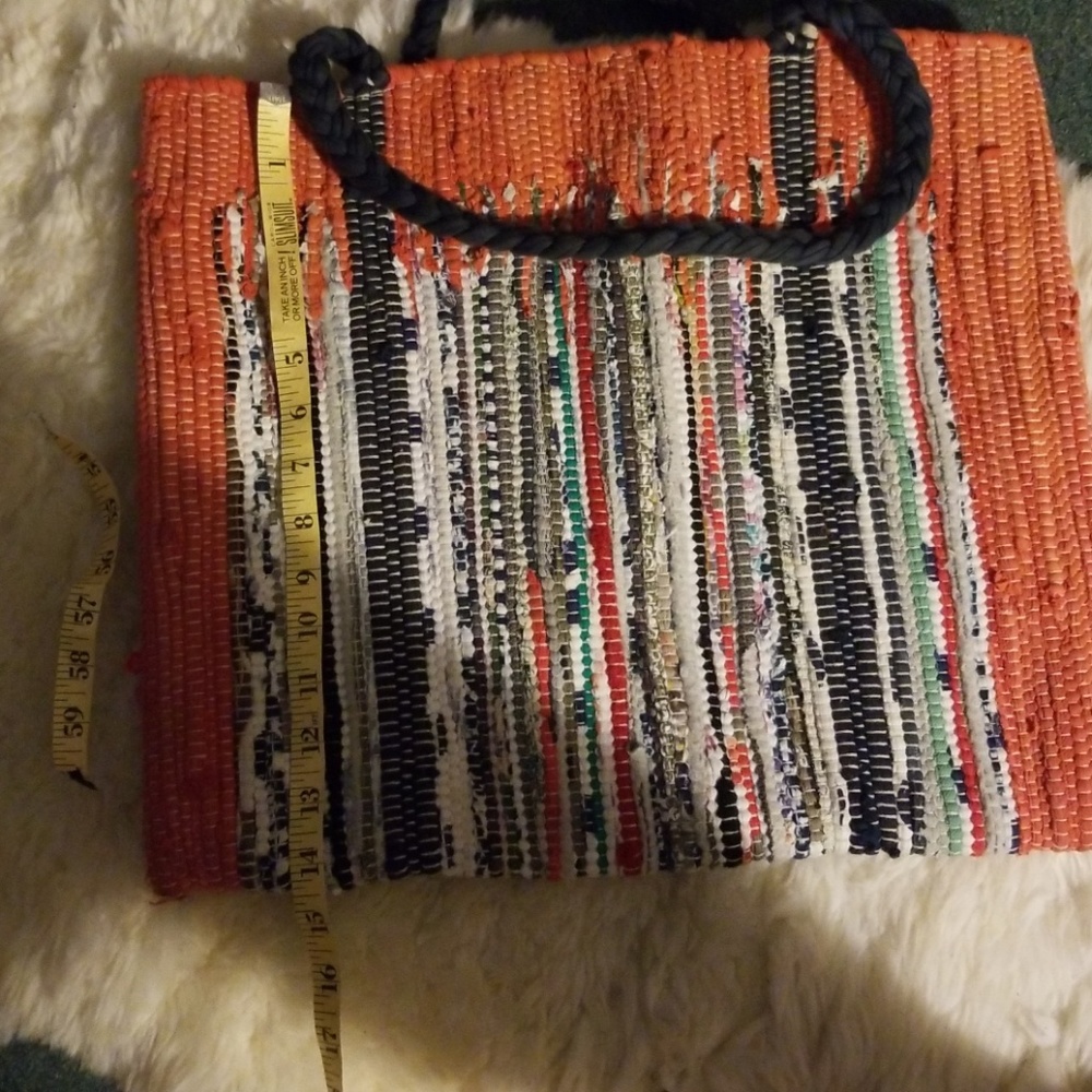 Ecote Multi Colored Rug Tote - Picture 6 of 6